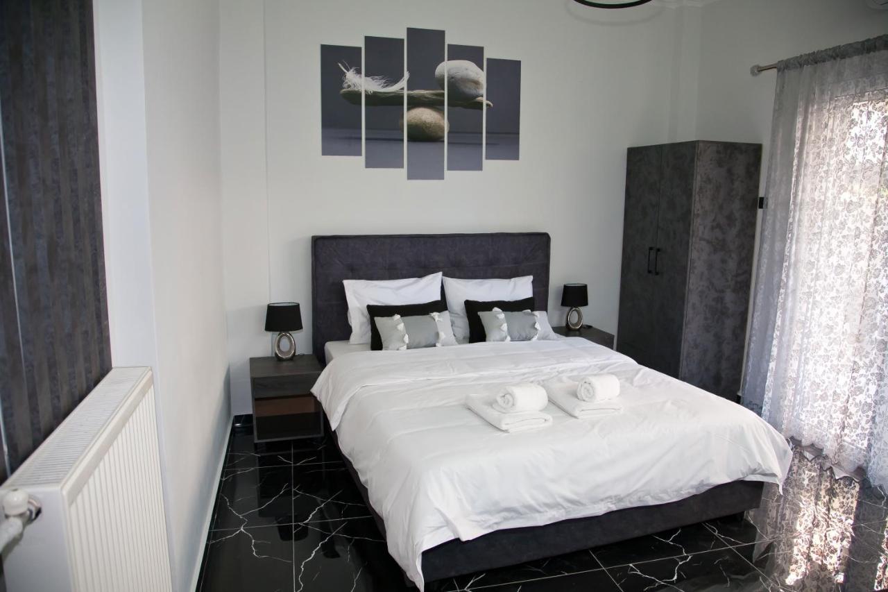 Chris Luxury Studio Ioannina Exterior photo