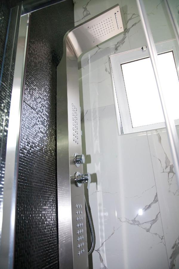 Chris Luxury Studio Ioannina Exterior photo